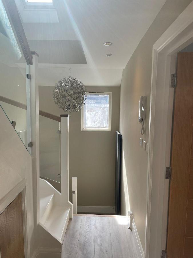 Luxury London Oasis Apartment Luaran gambar